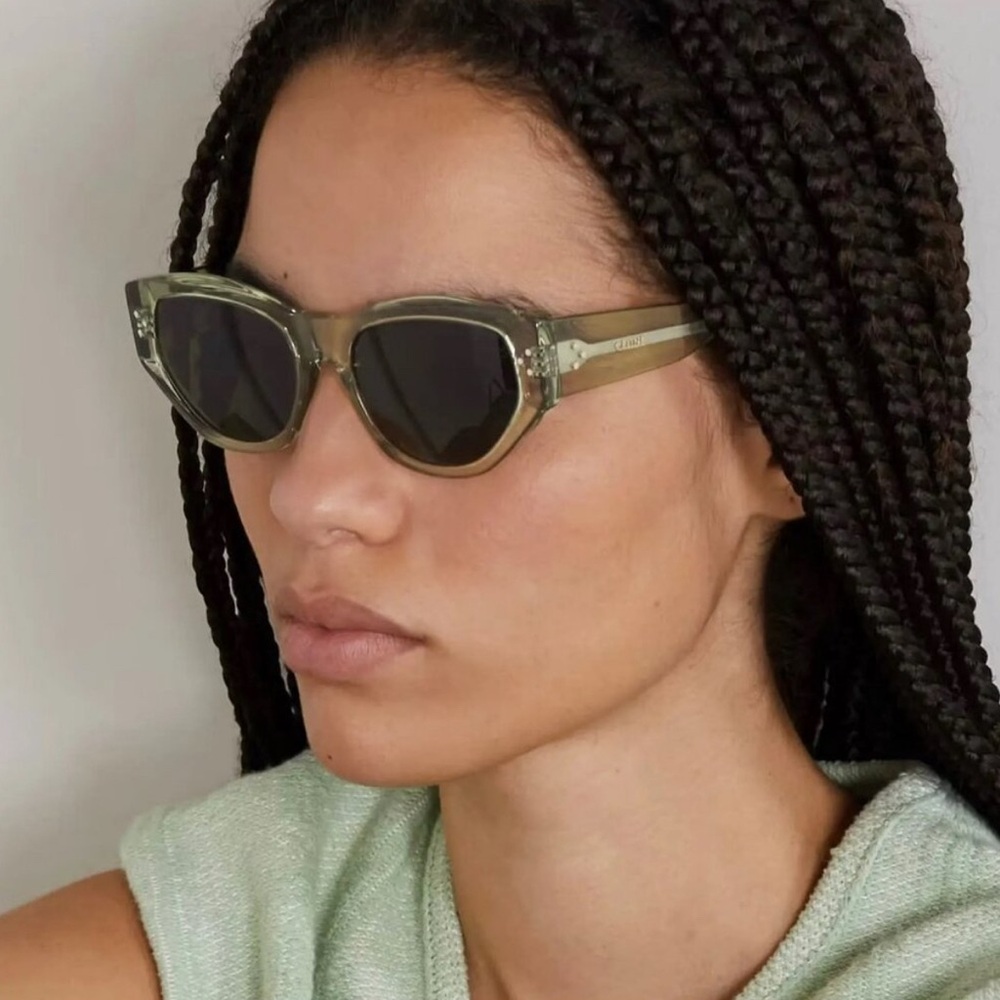*LIKE NEW* Celine CL40219I 93N Green Cat Eye Sunglasses